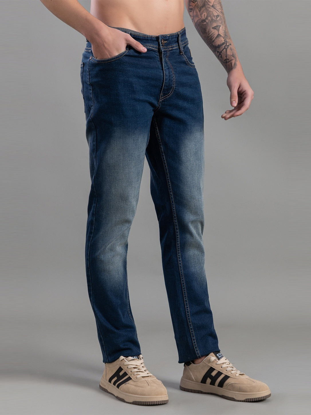 Club York Fade Straight-Fit Jeans