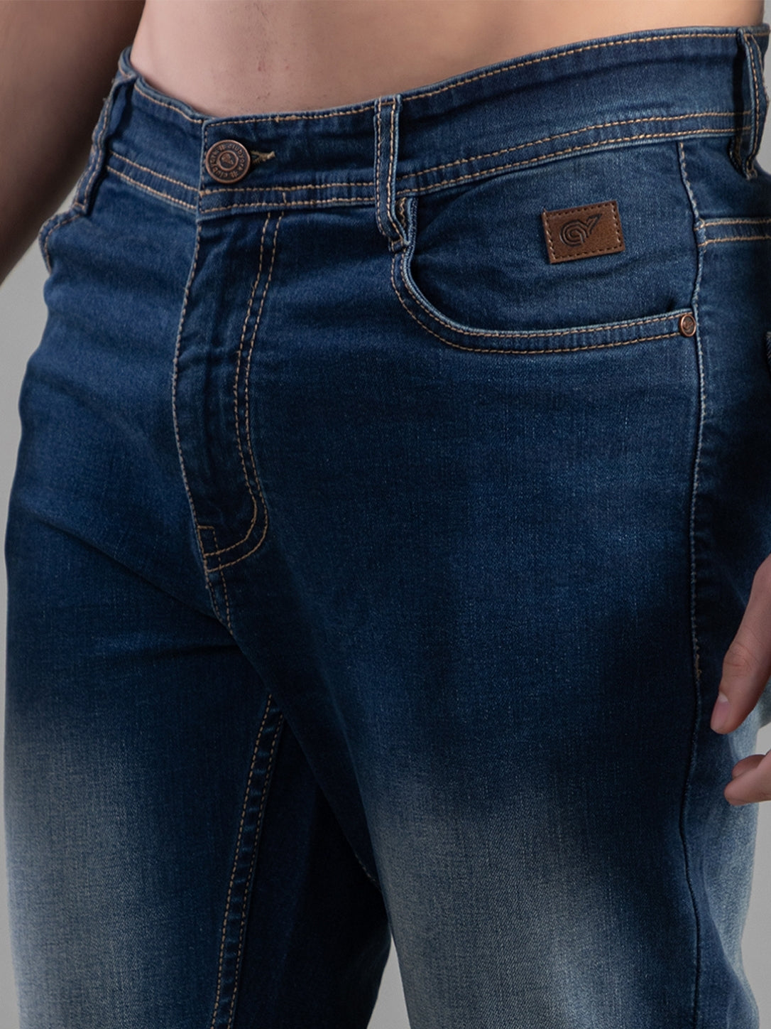 Club York Fade Straight-Fit Jeans