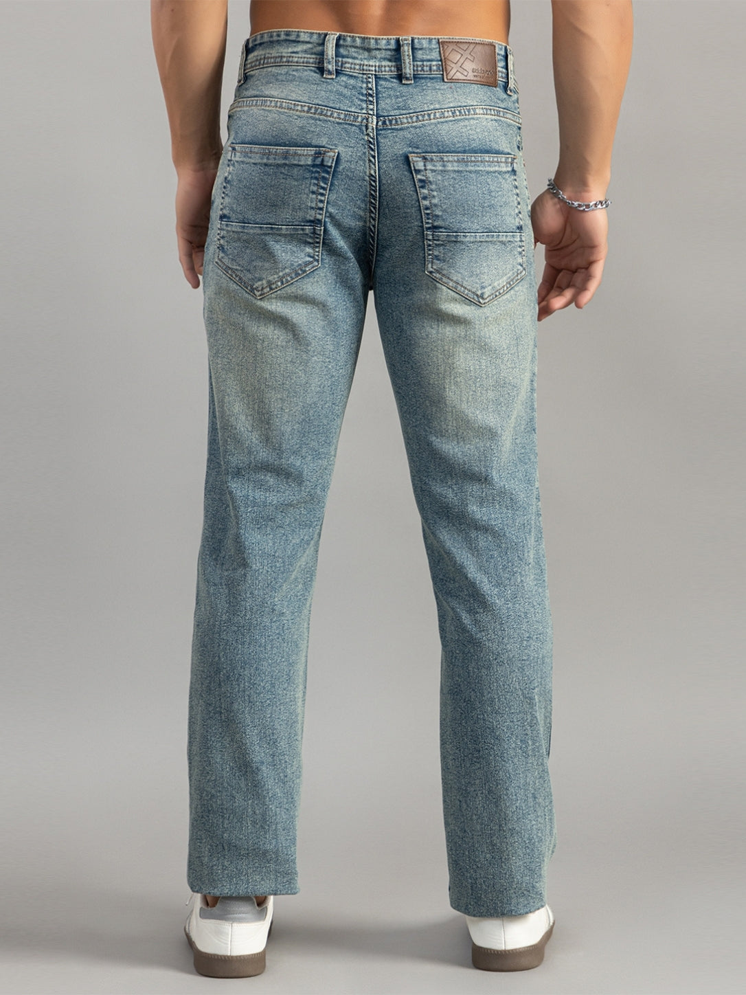 Club York Ice Wash Straight-Fit Jeans