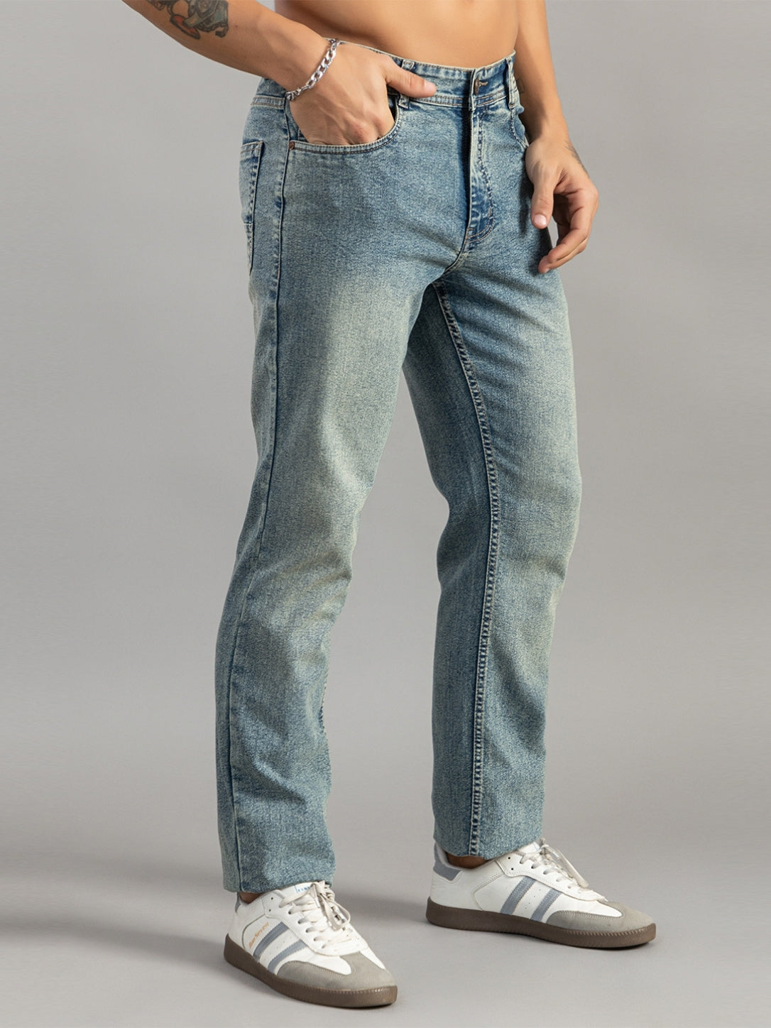 Club York Ice Wash Straight-Fit Jeans