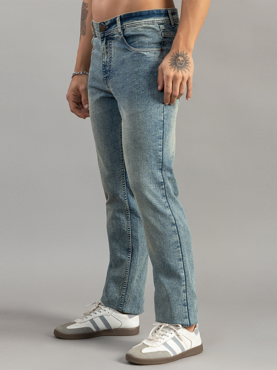 Club York Ice Wash Straight-Fit Jeans