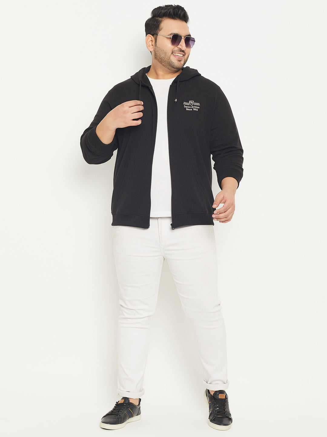Black Solid Full Sleeve Hooded Plus Size Sweatshirt