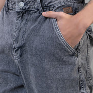 Multi-Pocket straight fit Cargo Jeans