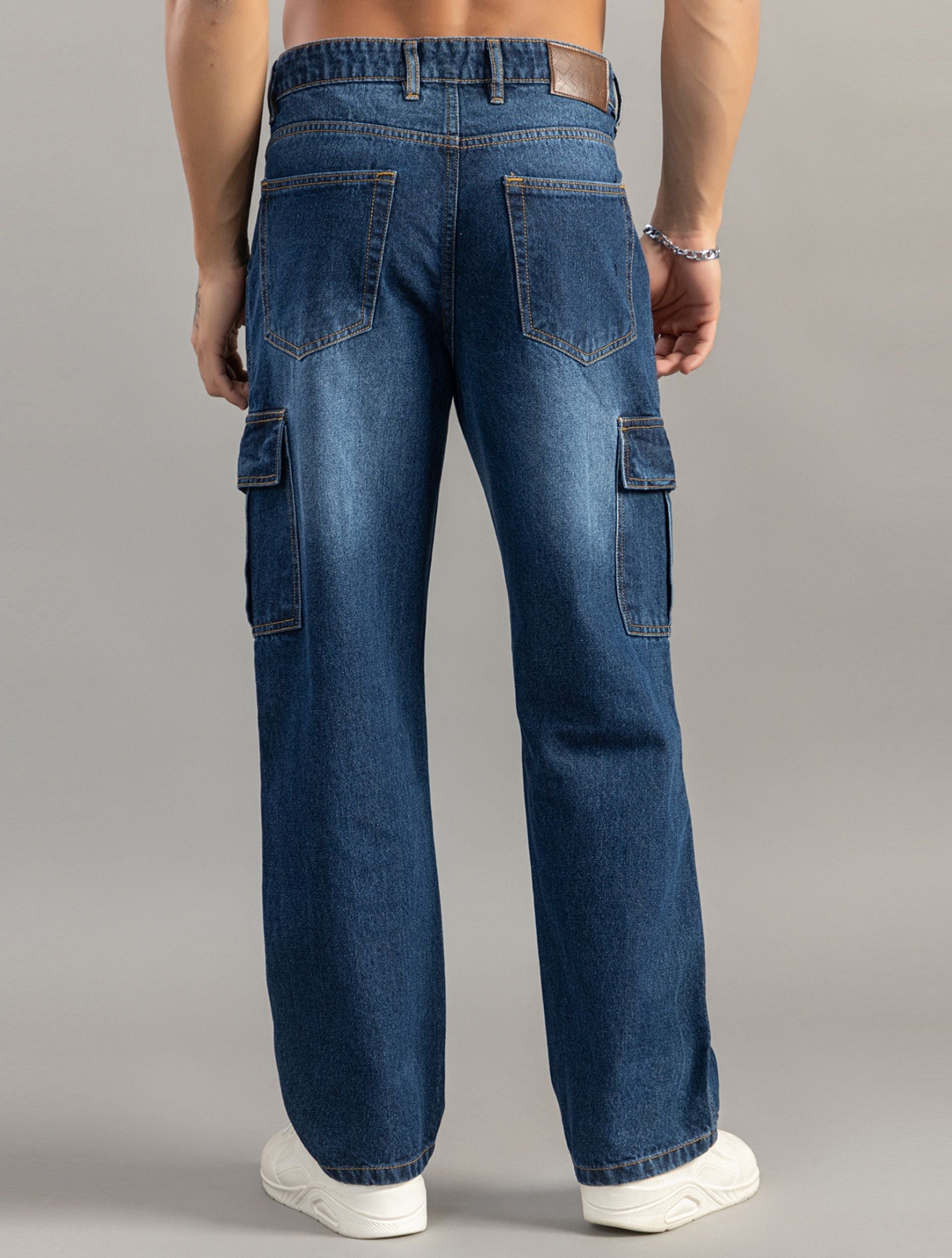 Relaxed Fit Multi-Pocket Cargo Jeans