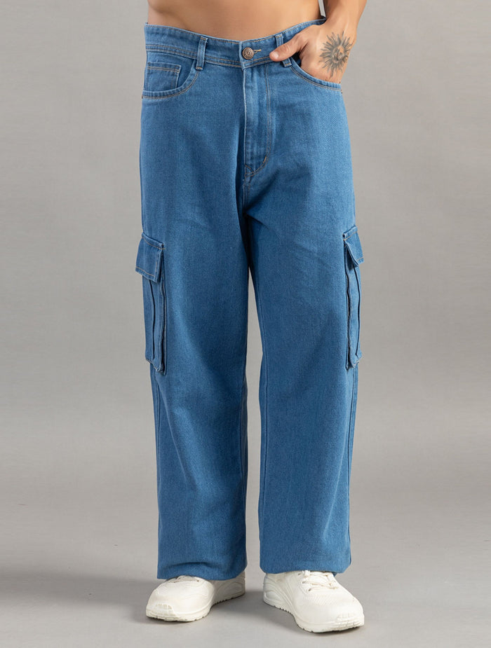 Relaxed Fit Cargo Jeans