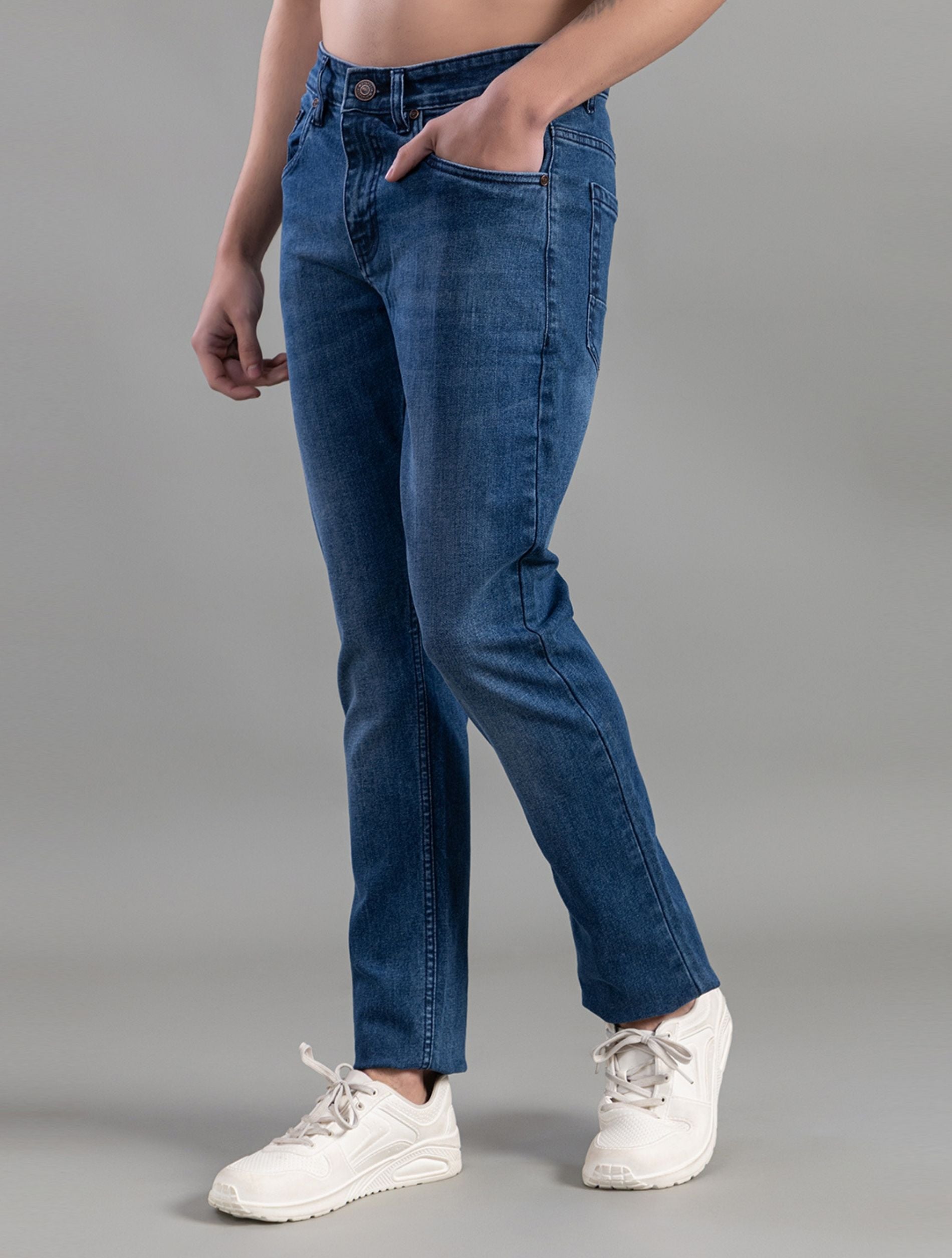 Everyday Straight Fit Jeans