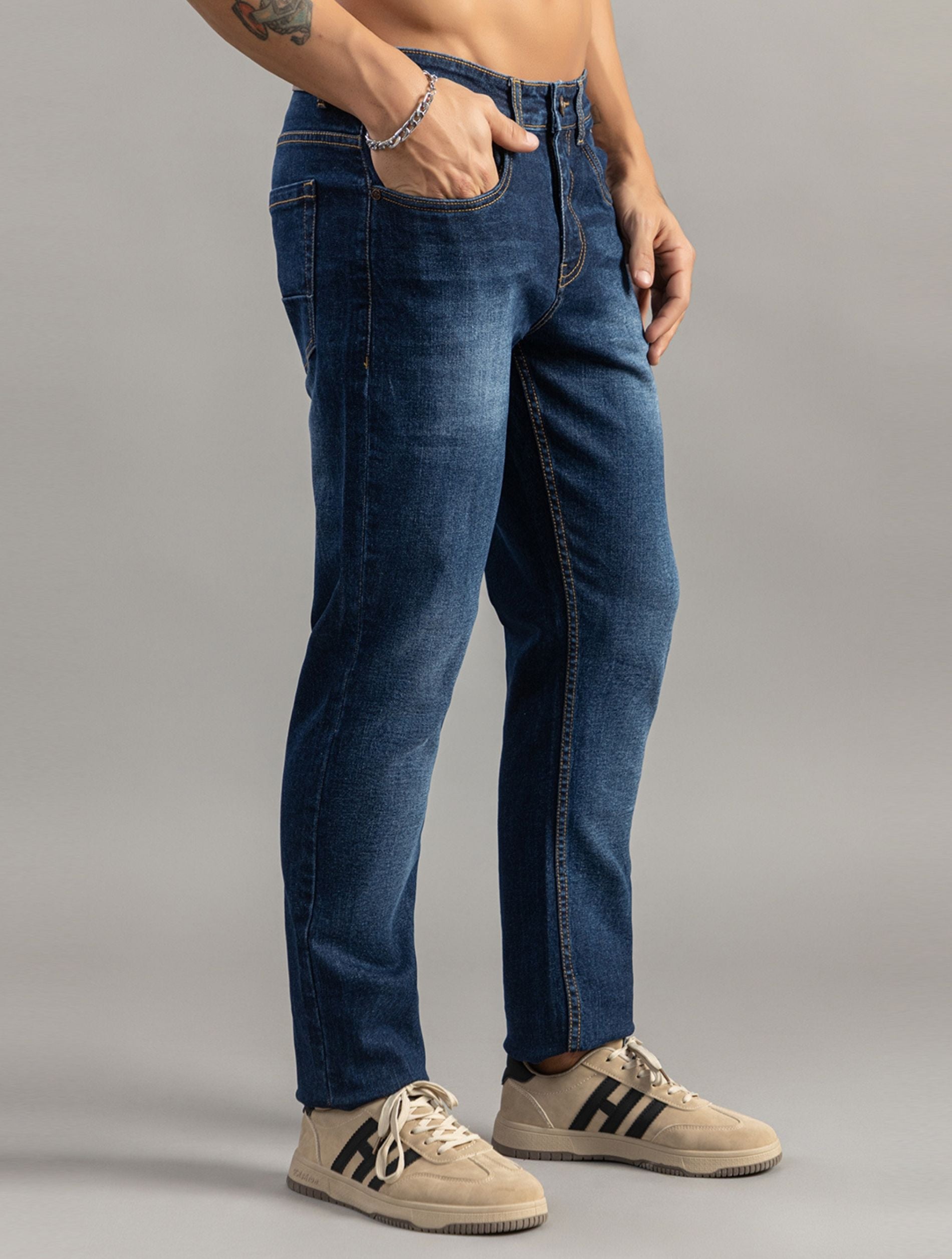 Classic Straight Fit Jeans