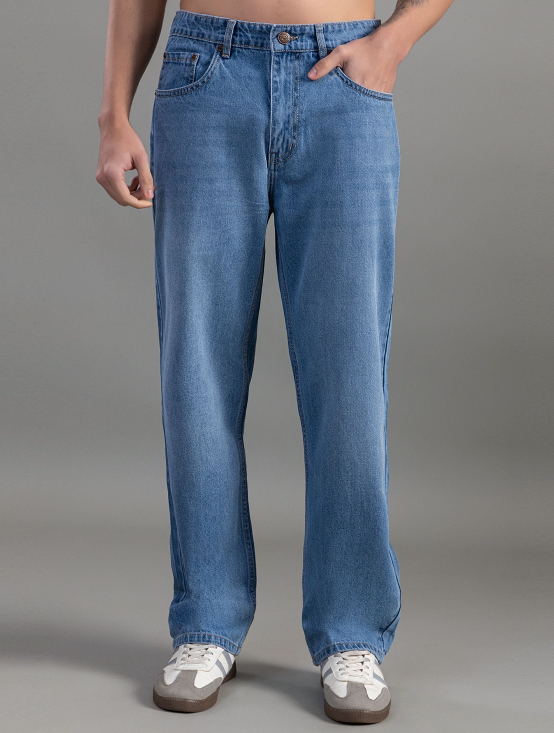 Classic Relaxed Fit Jeans