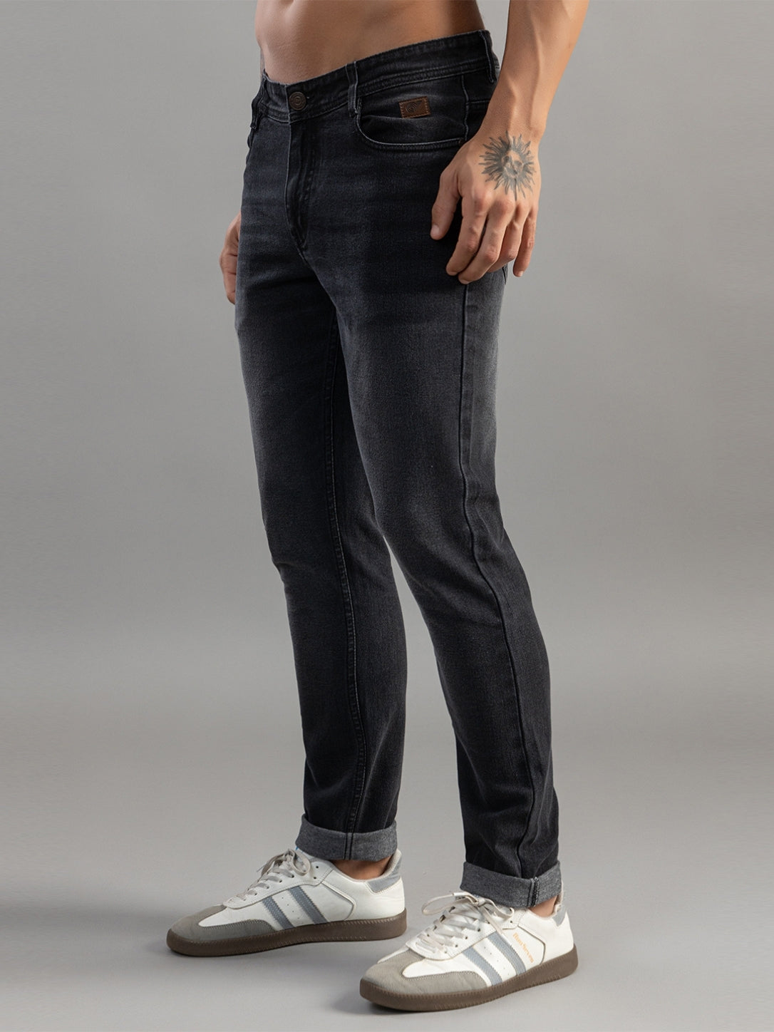 Club York Urban Wash Tapered Jeans