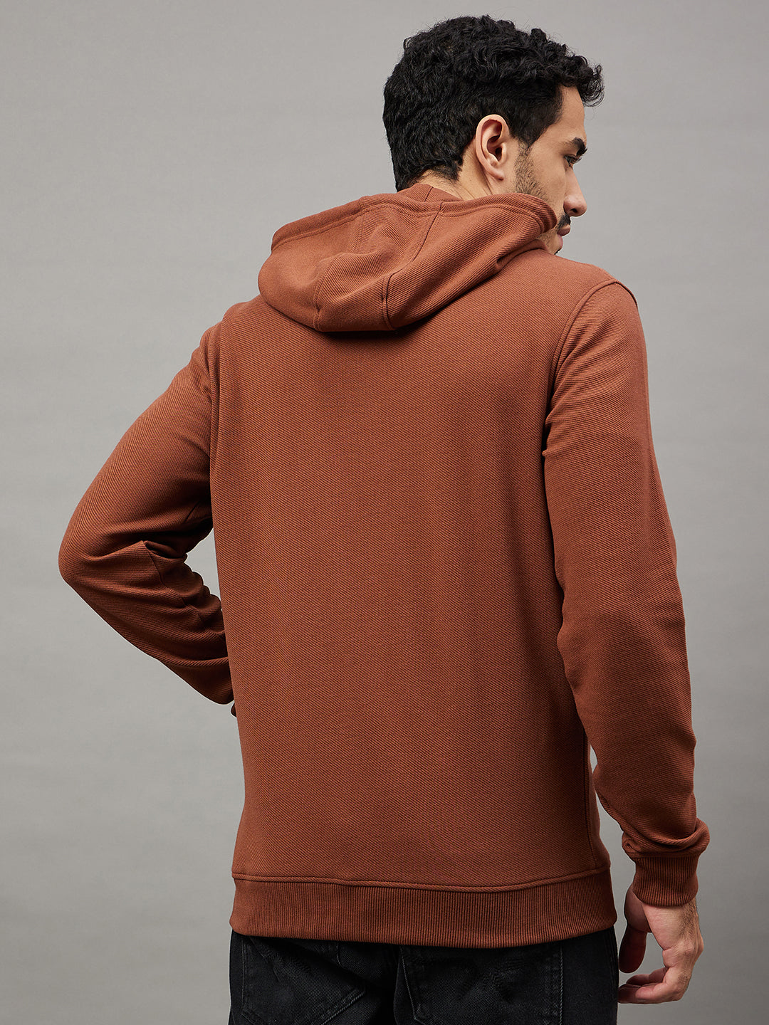 Chocolate Brown Solid Full Sleeve Hooded Sweatshirt