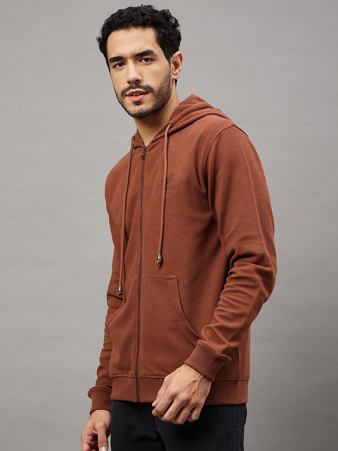 Chocolate Brown Solid Full Sleeve Hooded Sweatshirt