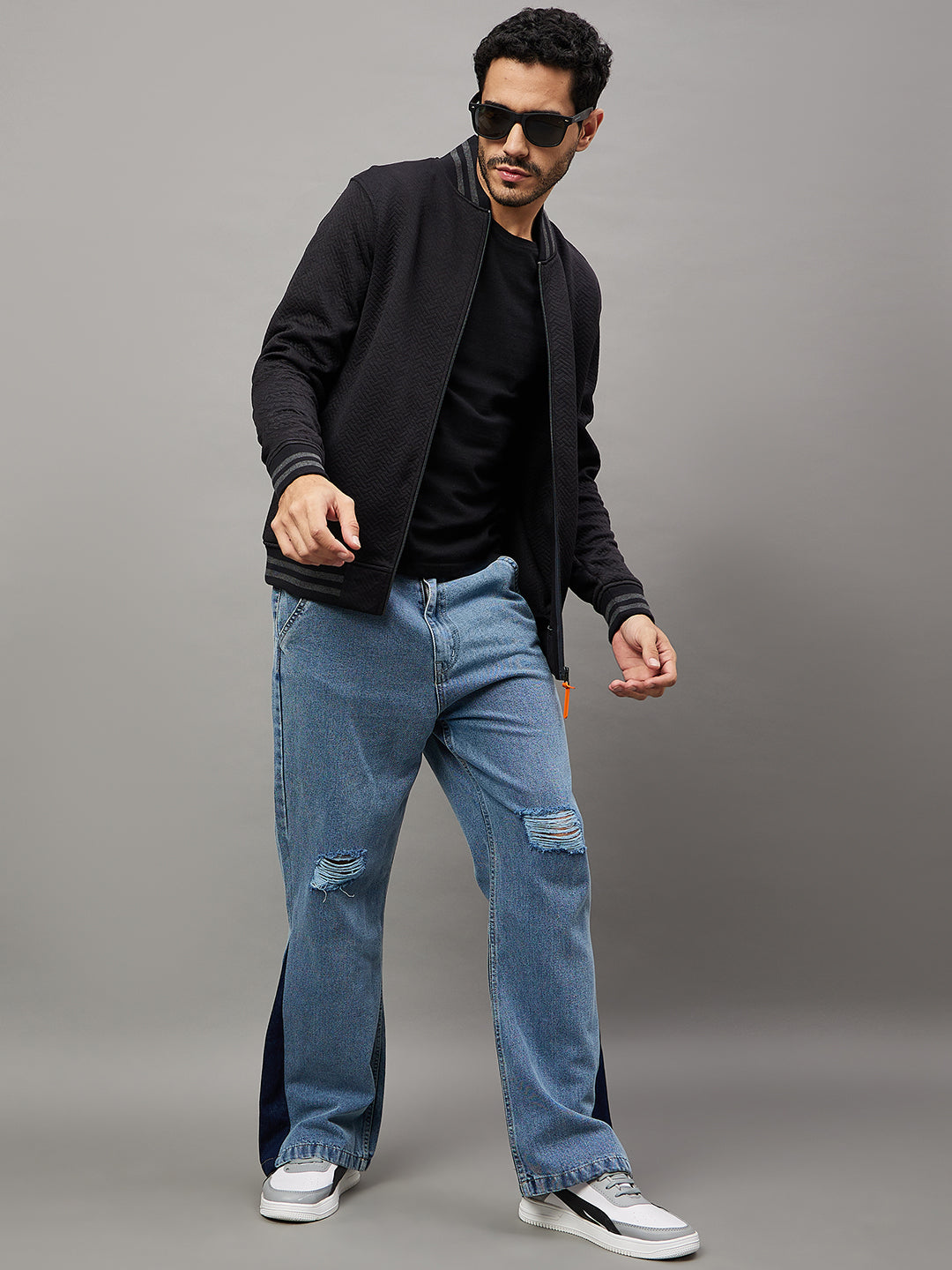 Black Solid Mock Neck Sweatshirt