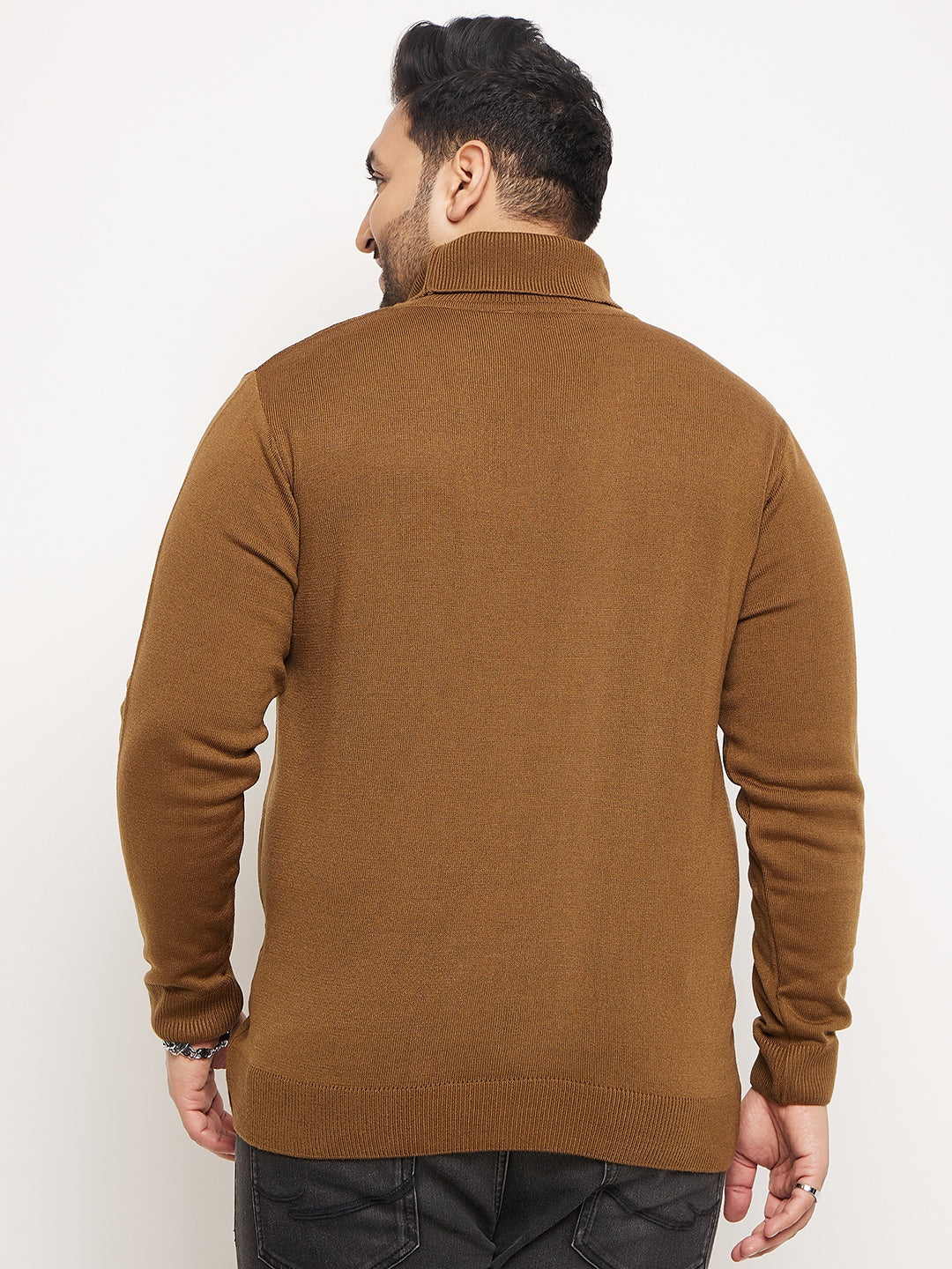 Brown Pullover