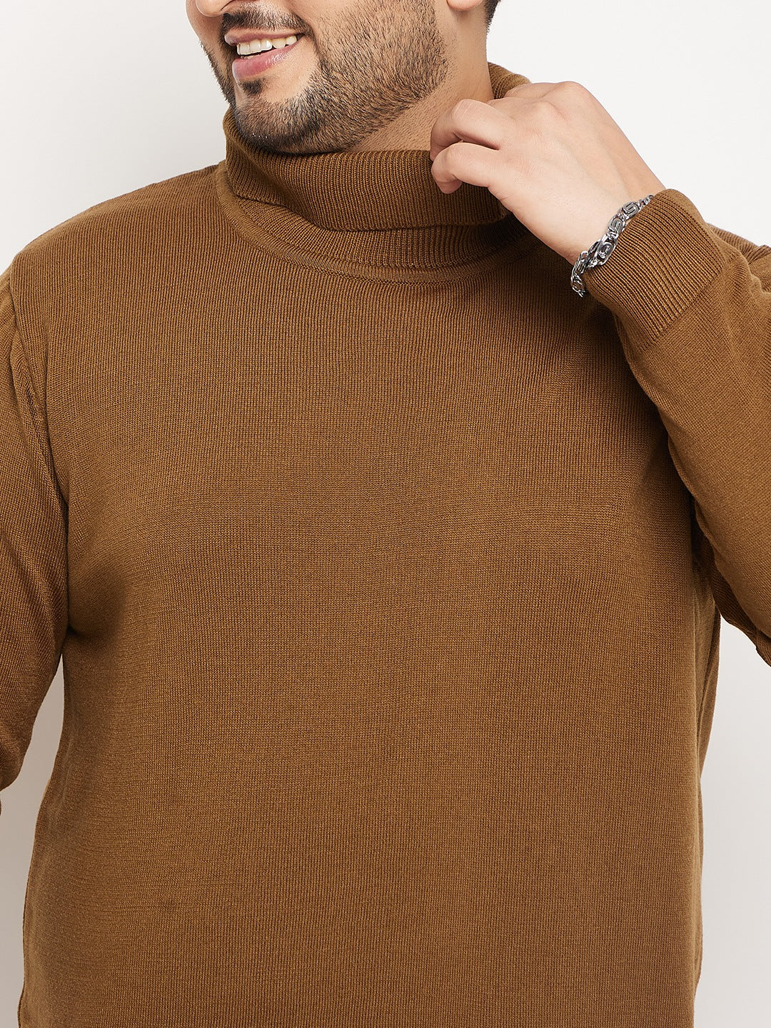 Brown Pullover