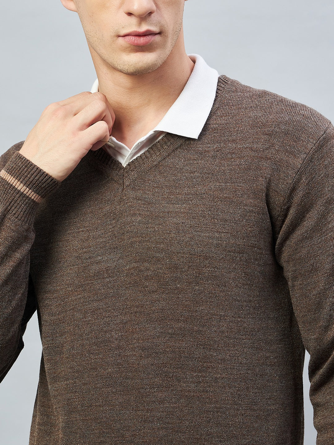 Brown Solid V Neck Sweater