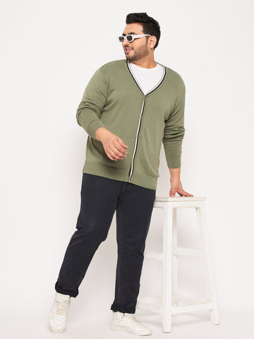 Pista Solid V Neck Plus Size Sweater