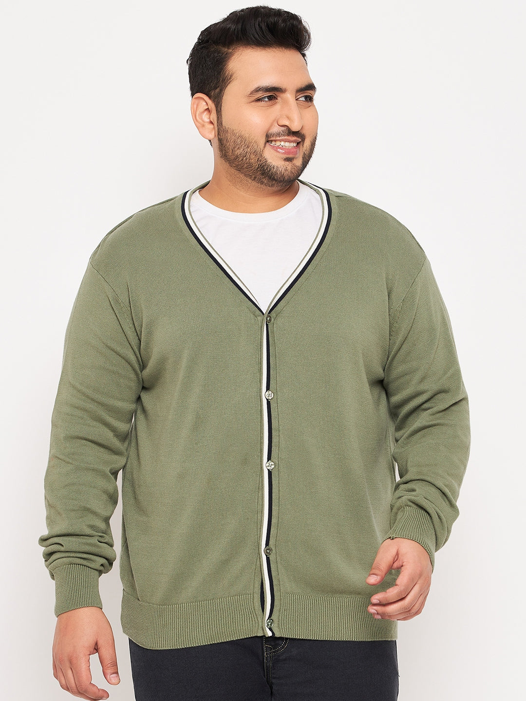 Pista Solid V Neck Plus Size Sweater