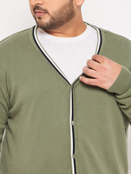 Pista Solid V Neck Plus Size Sweater