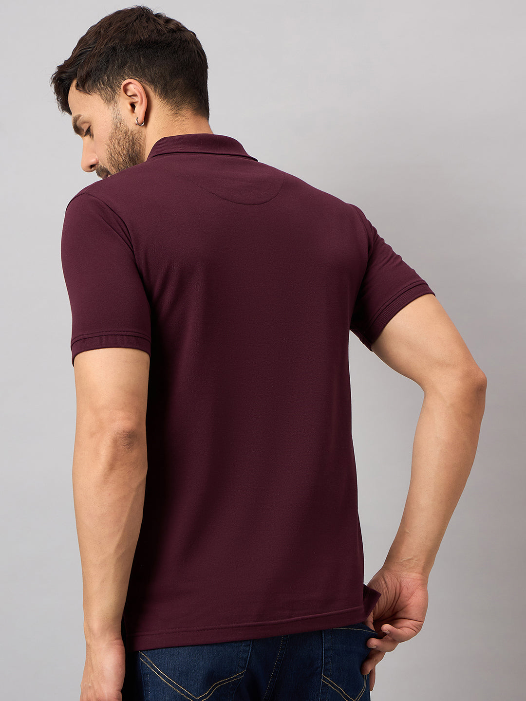 Wine Chest Embroidery T-Shirt