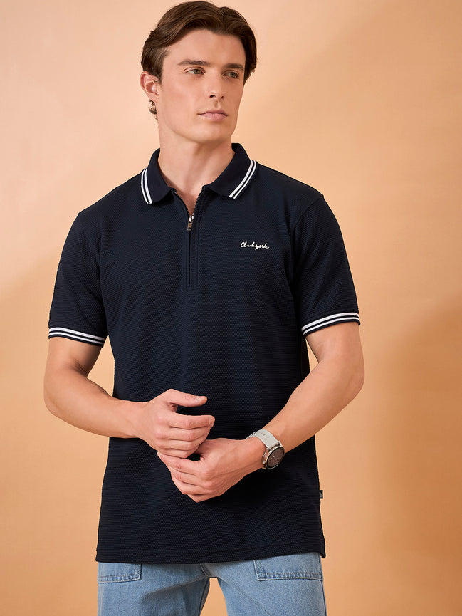 Men Navy Solid Regular Fit T-Shirt