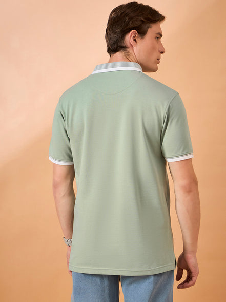 Men Green Solid Regular Fit T-Shirt