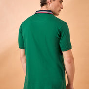 Men Green Coloblock Regular Fit T-Shirt