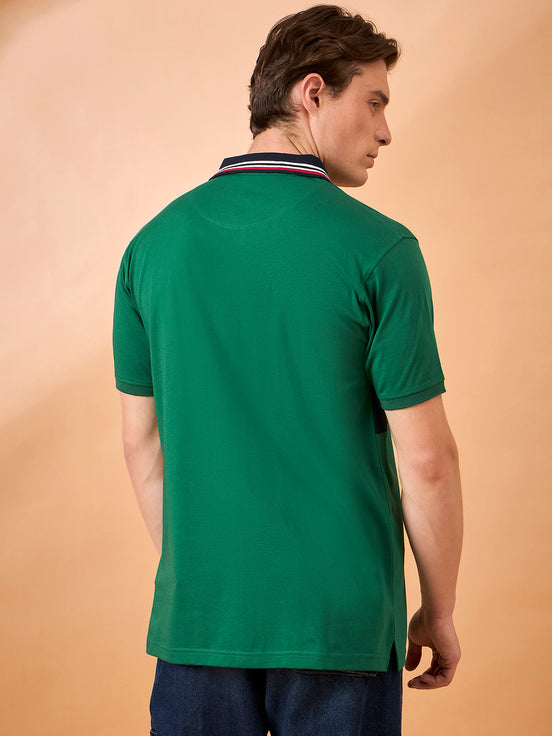 Men Green Coloblock Regular Fit T-Shirt