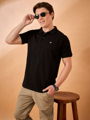 Men Black Solid Regular Fit T-Shirt