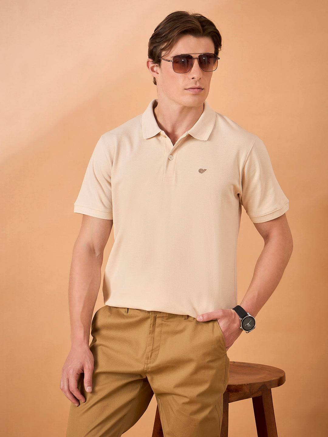 Men Beige Solid Regular Fit T-Shirt
