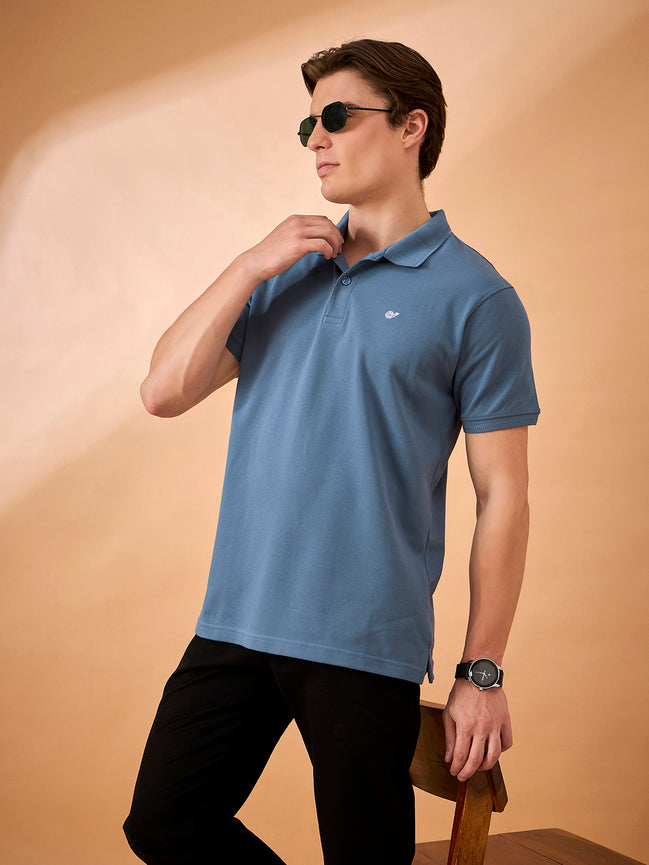 Men Mid Blue Solid Regular Fit T-Shirt