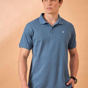 Men Mid Blue Solid Regular Fit T-Shirt
