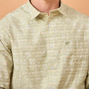 Men Light Green Print Slim Fit Shirt
