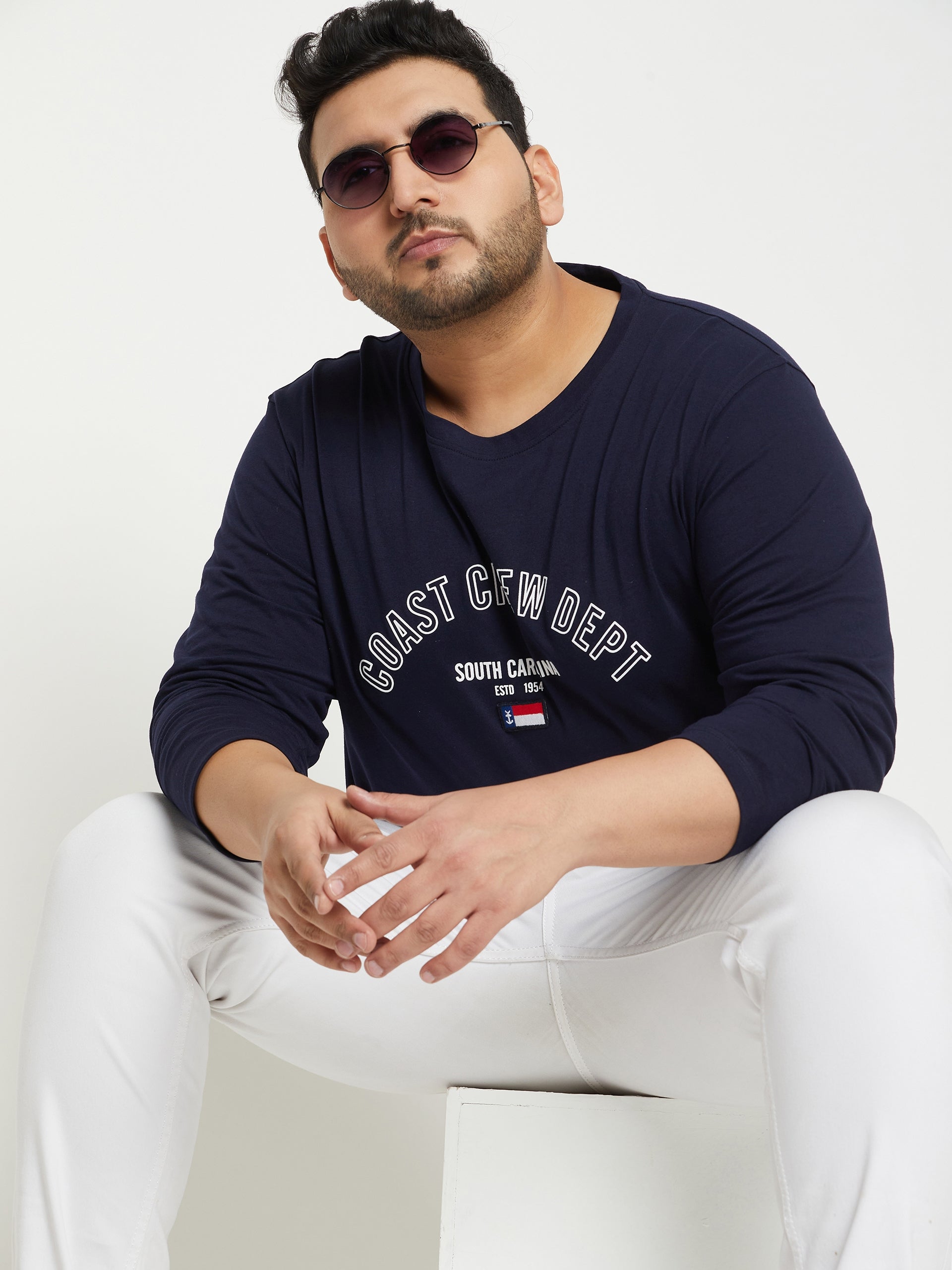 Navy Blue Colorblocked  Round Neck Plus Size T-Shirt