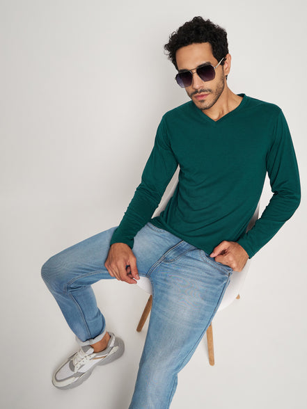 Green Solid V Neck T-Shirt