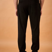 Men Black Solid Regular Fit Trackpant