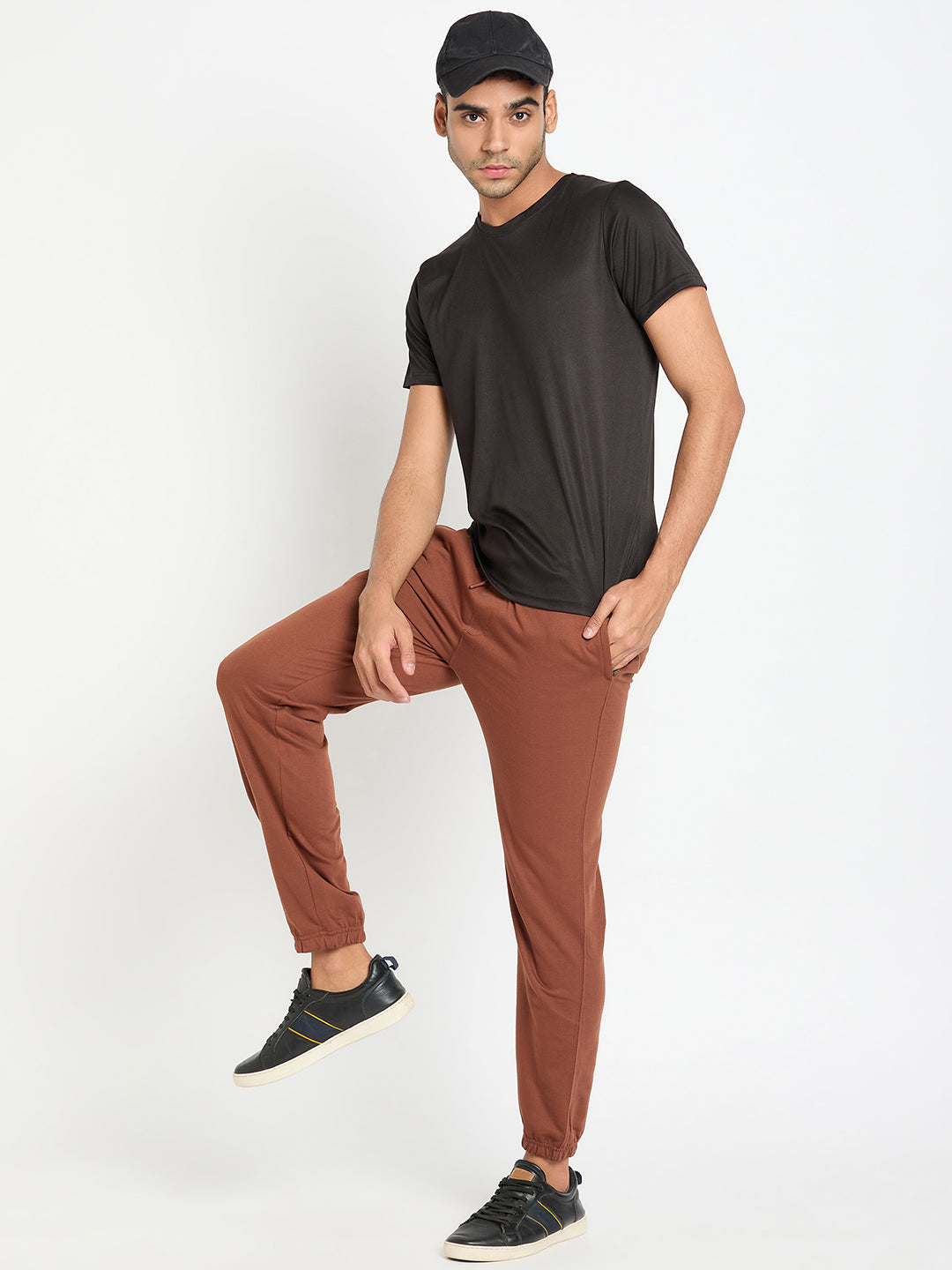 Brown Solid Track Pant