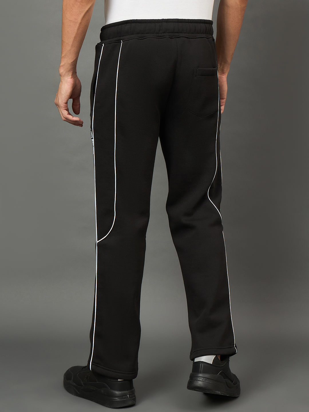 Club York Men Black Drawstring Trackpant