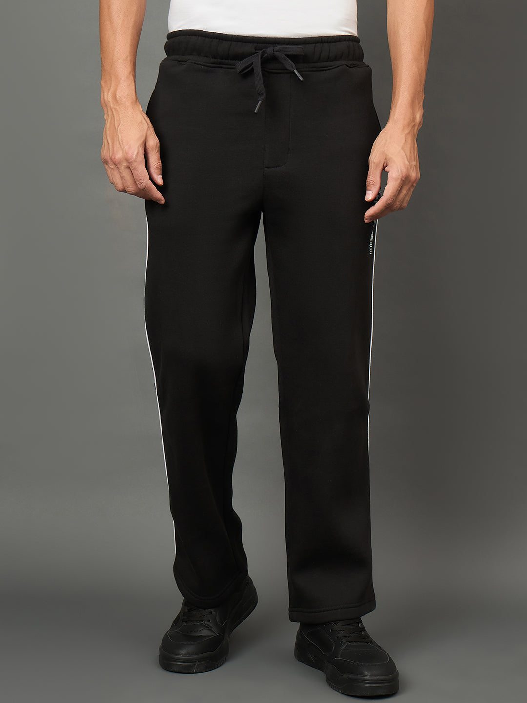 Club York Men Black Drawstring Trackpant