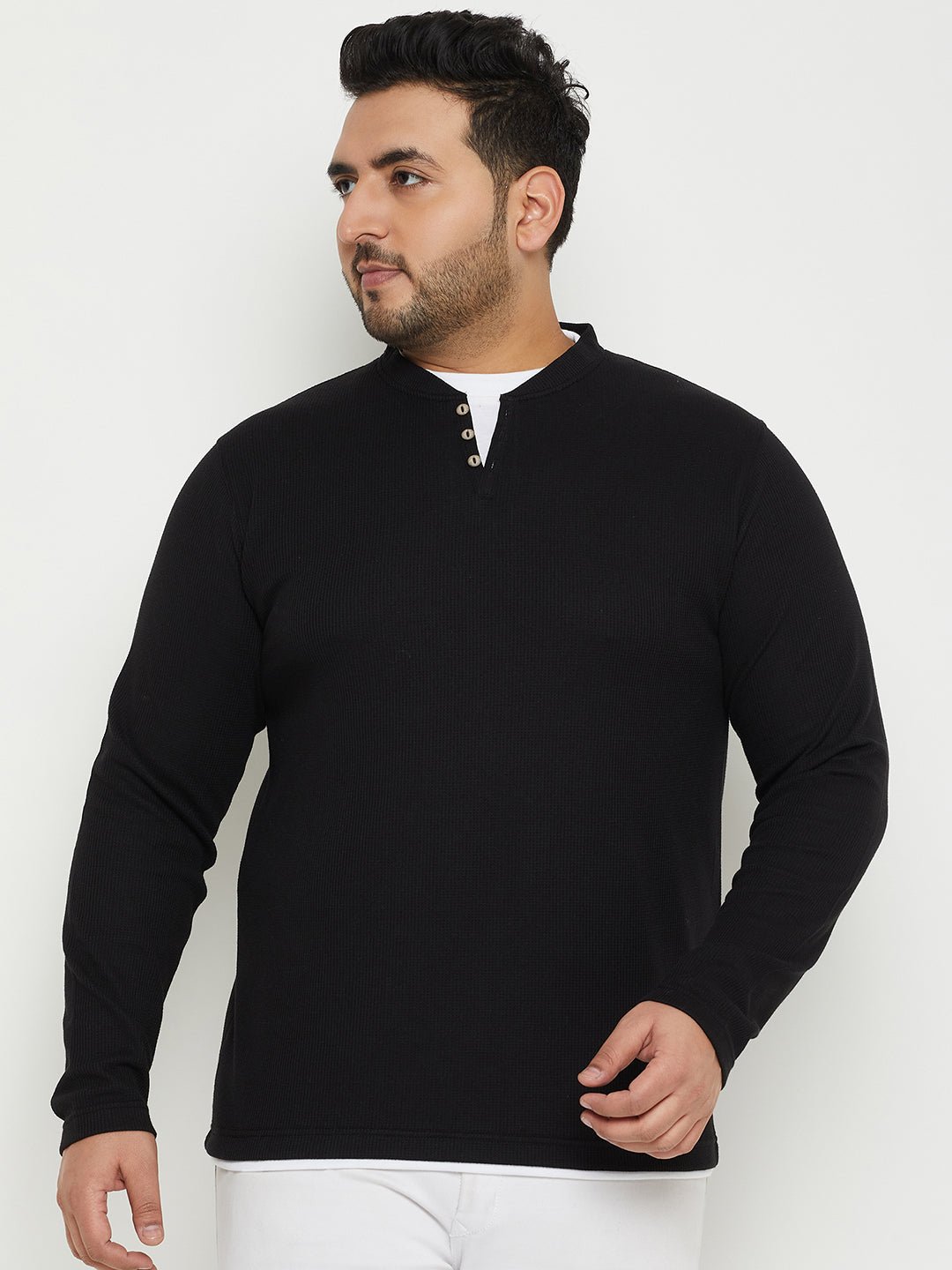 Black Solid V Neck Plus Size T-Shirt - clubyork