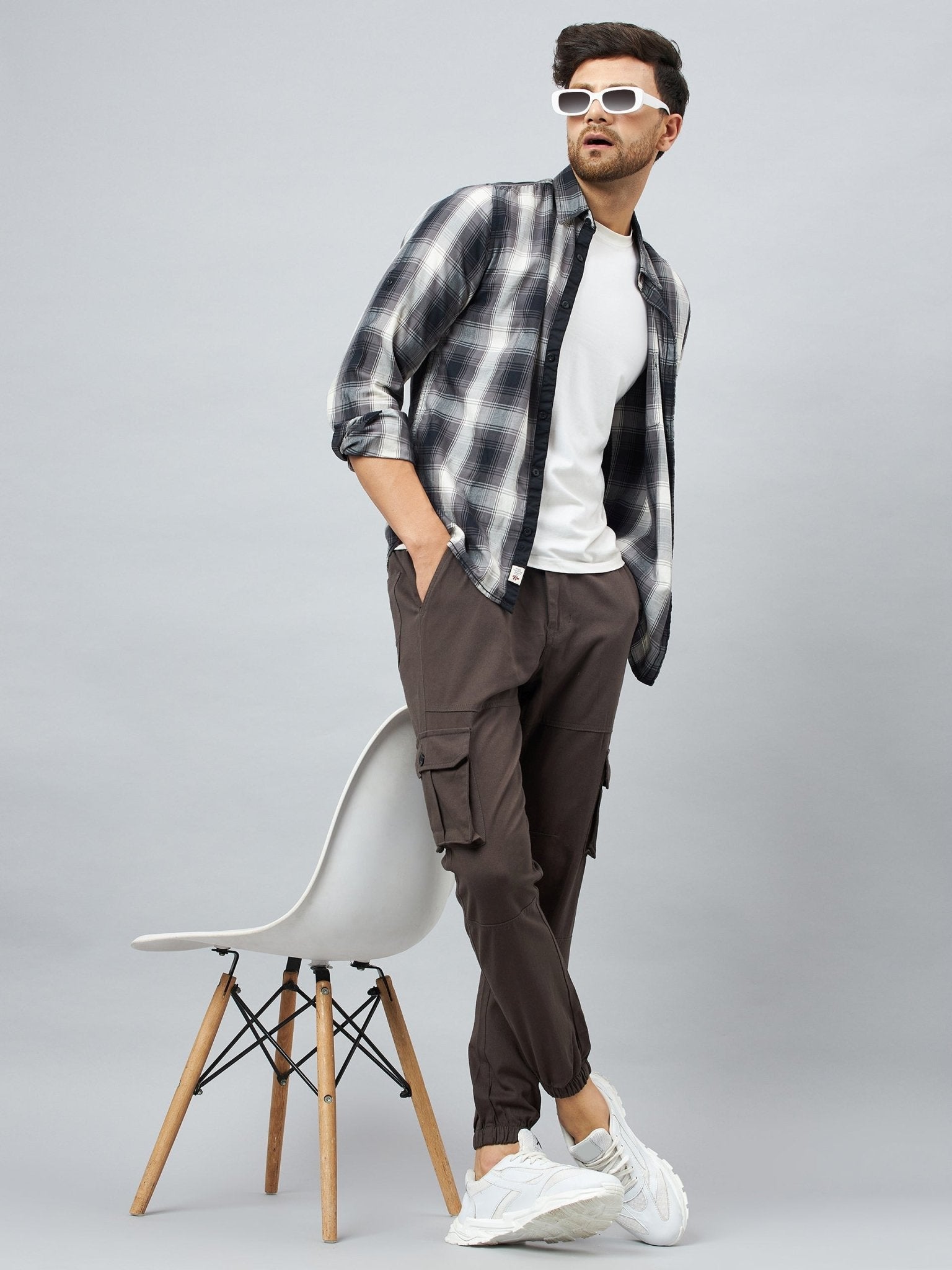 Grey Slim Fit Solid Cargo Pant - clubyork