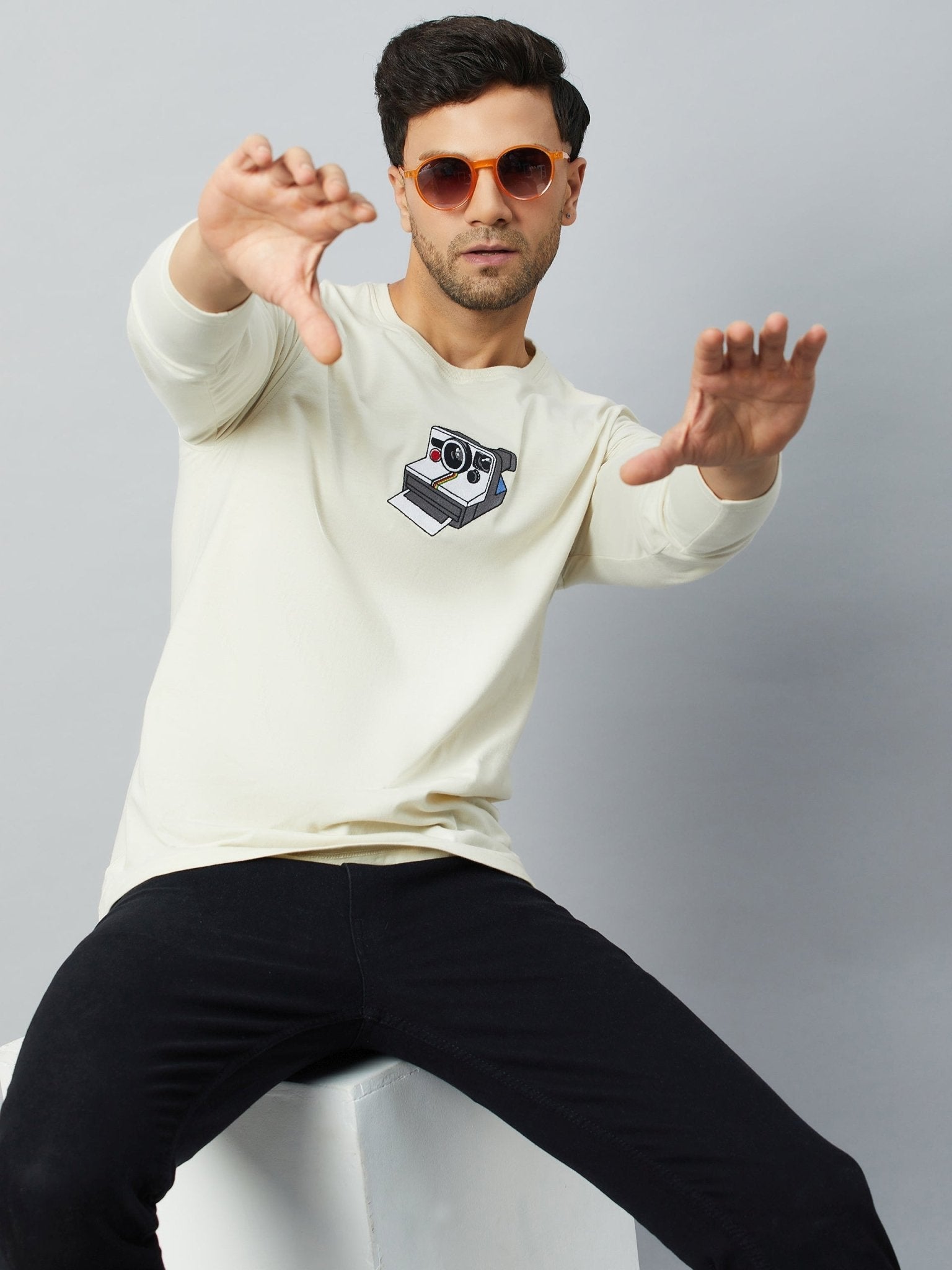 Off White Printed Round Neck T-Shirt - clubyork
