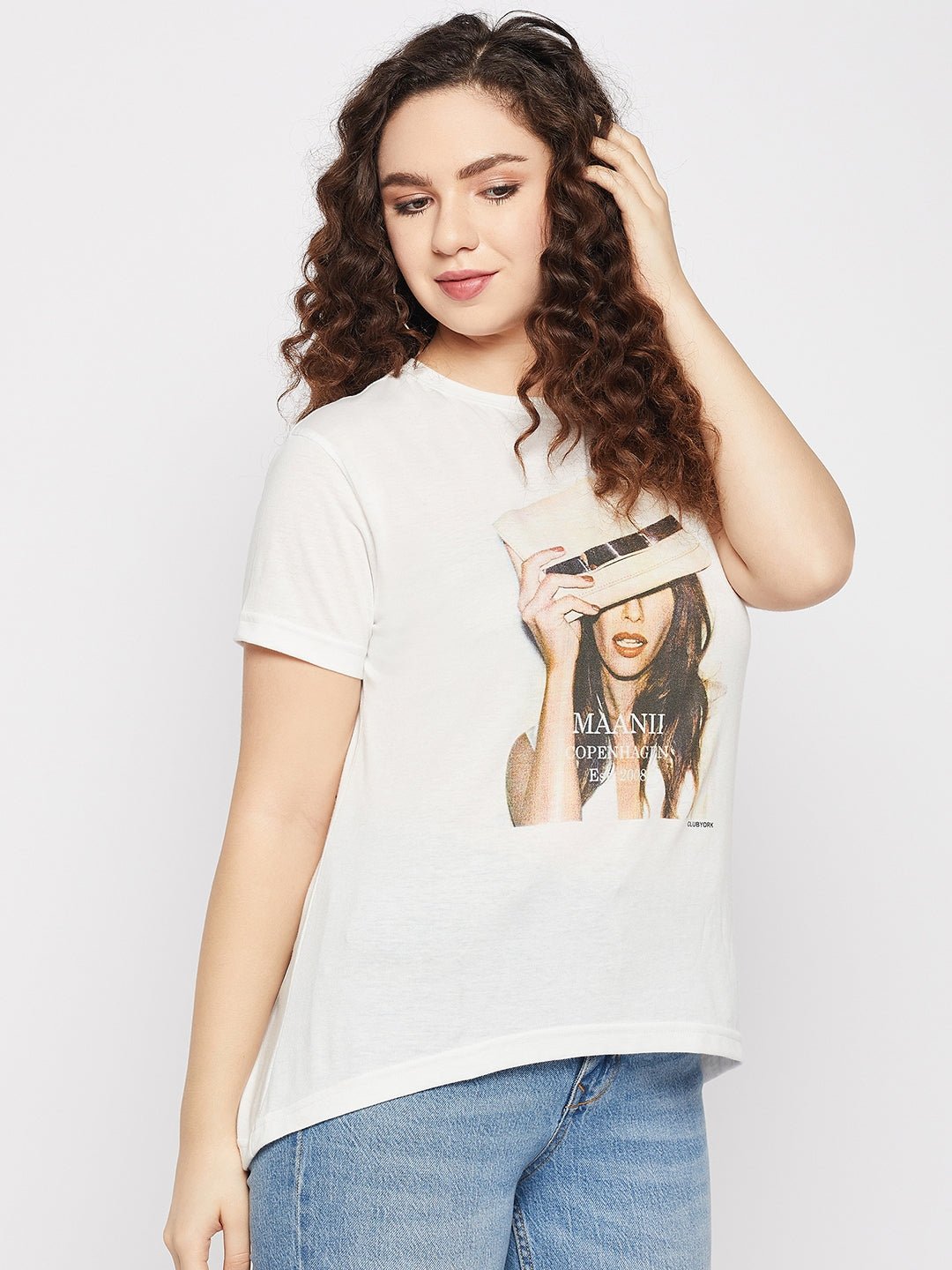 White Round T-shirt - clubyork