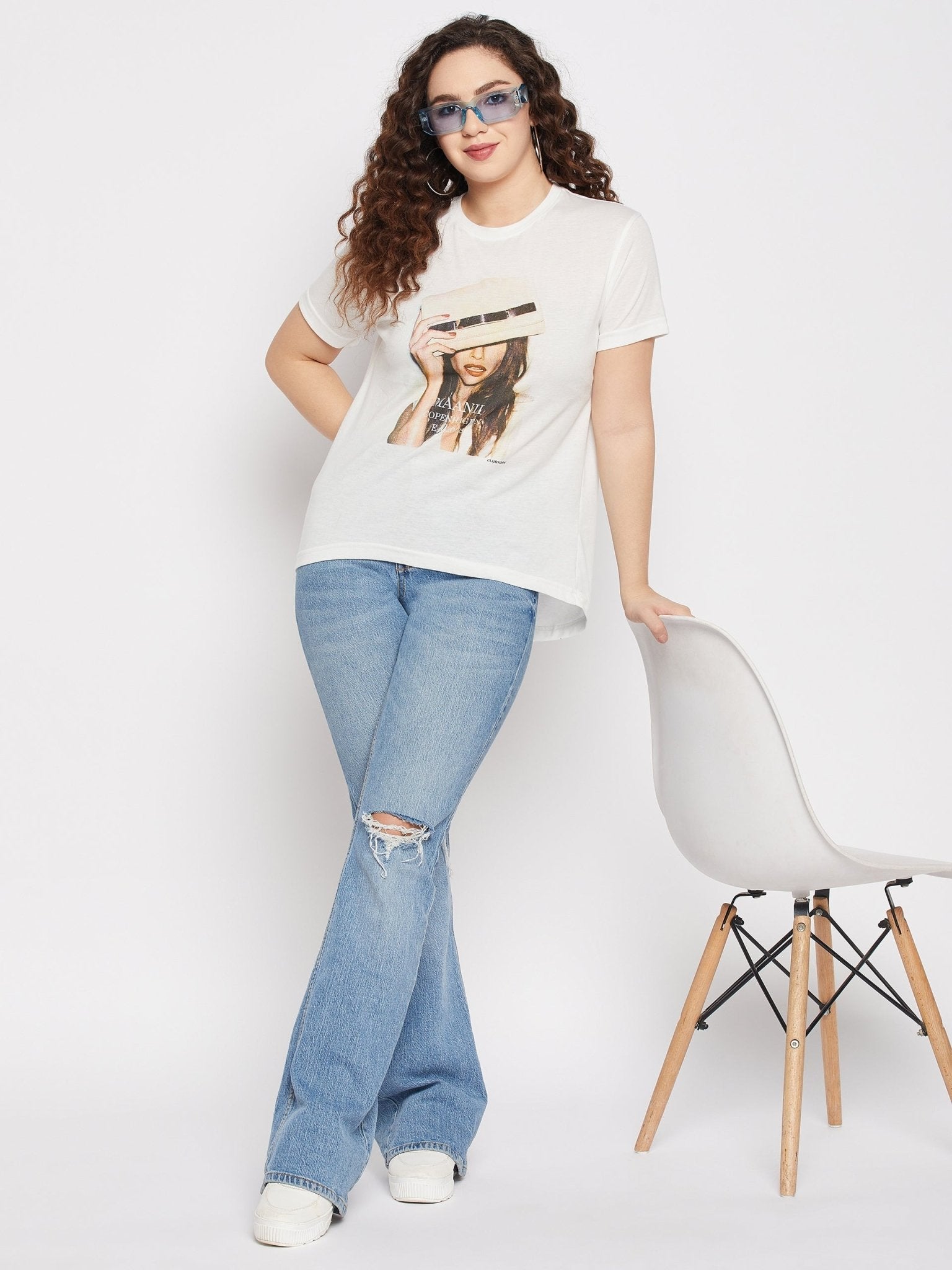White Round T-shirt - clubyork